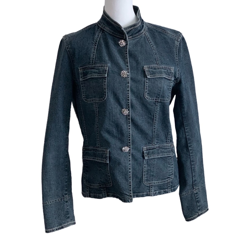 TAHARI Stretch Jean Jacket. Size Medium